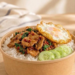 ข้าวกะเพราหมูชิ้น