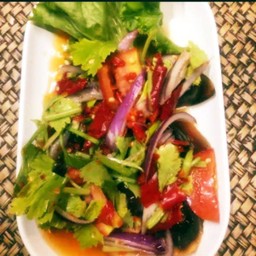 ยำไข่เยี่ยวม้า