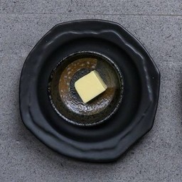 เนย