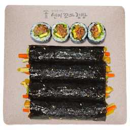 คิมบับหมูผัดเผ็ดเกาหลี 5 ชิ้น