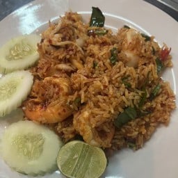 ข้าวผัดต้มยำ
