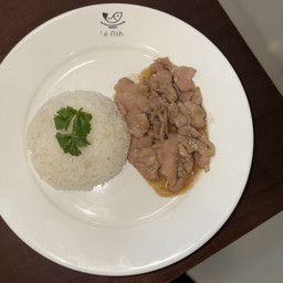 ข้าวหมูนุ่มผัดน้ำมันหอย