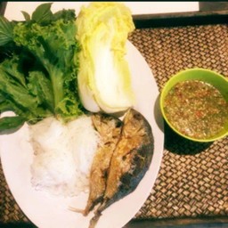 เมี่ยงปลาทูทอด