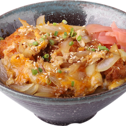ข้าวคัตสึดงไก่ (Chicken Tonkatsu Don)