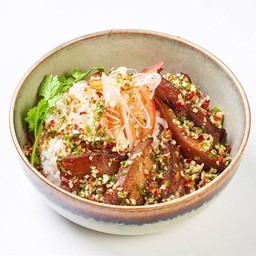 ข้าวหน้าหมูสามชันโบว์ล (สูตรเปรียว & เผ็ด)