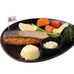 สเต็กแซลมอน (Salmon Steak)