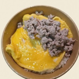 ข้าวไข่ข้นหมูสับ