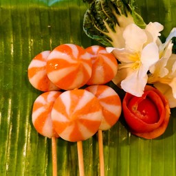 ลูกชิ้นไข่กุ้งลาวา
