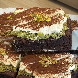 dubai chocolate brownie [Weekly Special]
