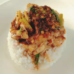 ข้าวหมูผัดซอสหมาล่า