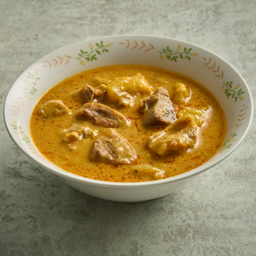 แกงกะหรี่เนื้อ (กับข้าว)