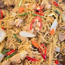 ไก่ผัดขิง