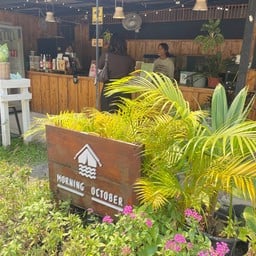 Aom coffee & food @Morning October