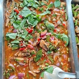 ครัวคุณหนุน ปัฐวิกรณ์ ข้าวหอมมะลิ อาหารไทยภาคกลางรสจัด