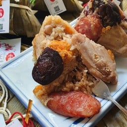 บะจ่างข้าวเหนียว (ไส้เค็ม)(เชือกสีม่วง)