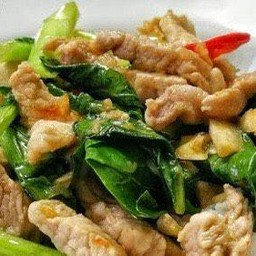 ข้าวคะน้าหมูชิ้น