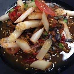 Eนม.6 แซ่บ ตลาดอิ่มเอม สระบุรี