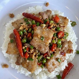 หมูคั่วพริกเกลือ