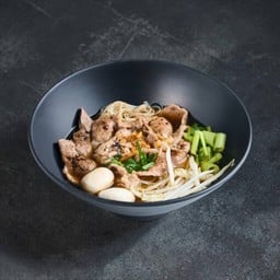ท่าเรือ ก๋วยเตี๋ยวเรือ - อารีย์สัมพันธ์ 7 Thareua Boat Noodles - Arisamphan 7