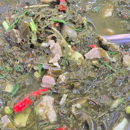 แกงขี้เหล็กใส่หมู