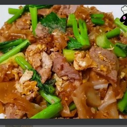 ผัดซีอิ๊วเนื้อ