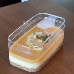 Rare cheeses lemon curd