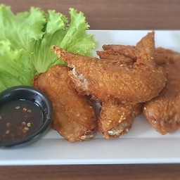 ปีกไก่ทอด