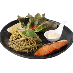 สปาเกตตีเพรสโต้แซลมอน (Pesto Salmon)