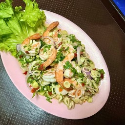 ยำตะใคร้กุ้ง