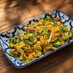 ดอกโสนผัดไข่