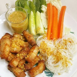 เมี่ยงหมูสามชั้นทอด