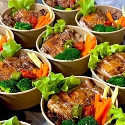 ร้านข้าวไข่ข้นและบะหมี่เทอริยากิ(ฮาลาล)