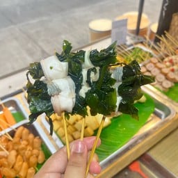 สามชั้นพันสาหร่าย