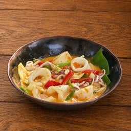 หมึกผัดไข่เค็มน้ำพริกเผา