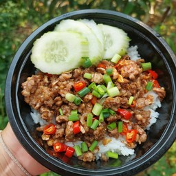หมูสับผัดพริกสด