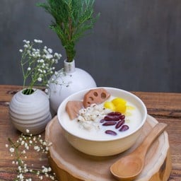 แหม่ม น้ำเต้าหู้
