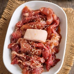เนื้อแดงหมักนุ่ม
