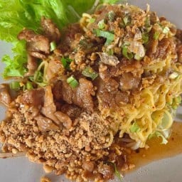 บะหมี่โอจี ริมน้ำปิง