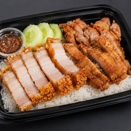 ข้าวหมูรวม หมูกรอบ+หมูทอด