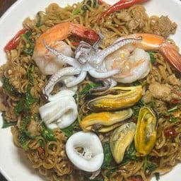 ไวไวผัดกะเพรา(ทะเล)