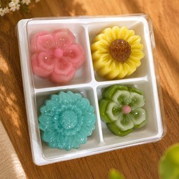 ขนมชั้นดอกไม้ 4 ชิ้น ใหม่