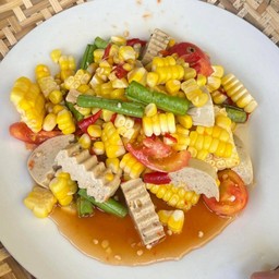 ตำข้าวโพดหมูยอไทย