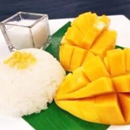 ข้าวเหนียวมะม่วง ติดซอย 5 ถนนเทพคุณากร