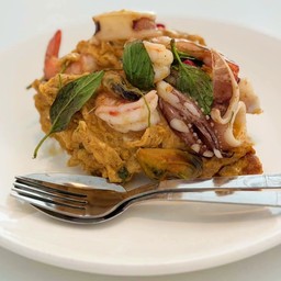 ข้าวไข่ข้นห่อหมกทะเล