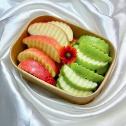 แอปเปิ้ลเขียว + แอปเปิ้ลแดง