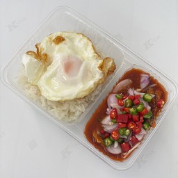 ข้าว ยำปลากระป๋อง + ไข่ดาว