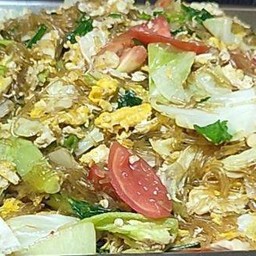 ผัดวุ้นเส้น+ยำไก่แซ่บ
