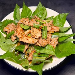 เห่าดง หมู