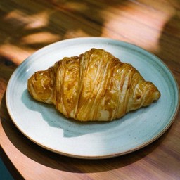 Croissant plain
