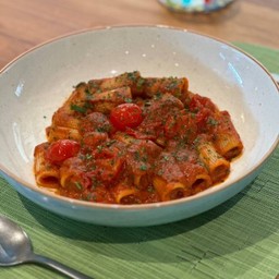 (Pasta) Tortiglioni all’Arrabiata with Sicilian chilly